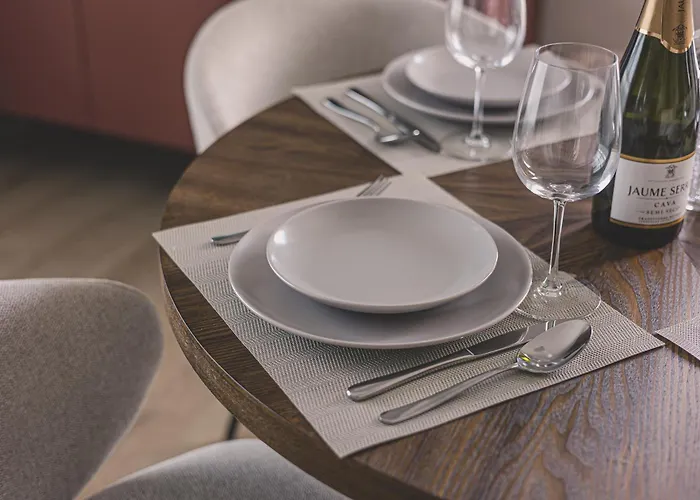 2homerent Industria Lägenhet